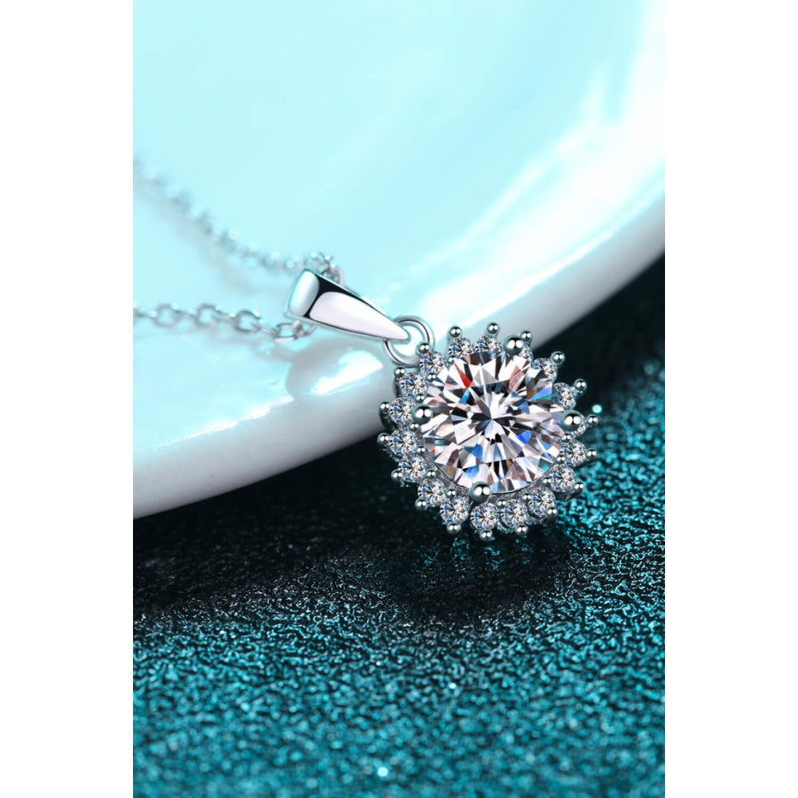 925 Sterling Silver Moissanite Pendant Necklace Silver / One Size
