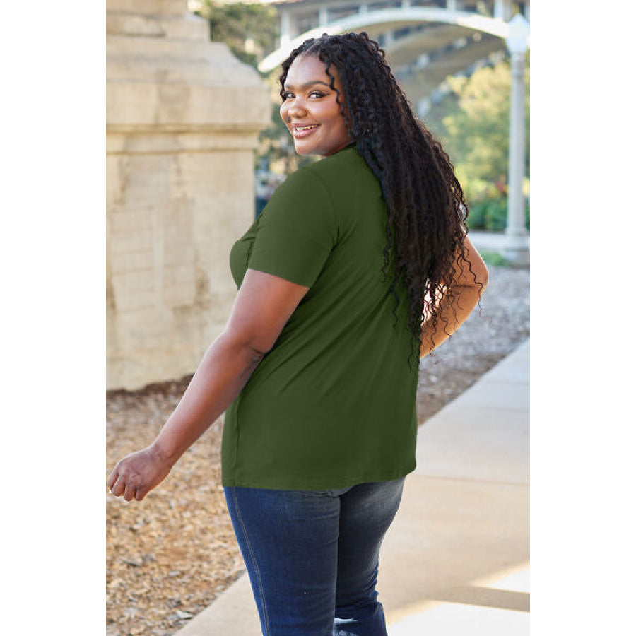 Basic Bae Full Size V-Neck Short Sleeve T-Shirt Clothing