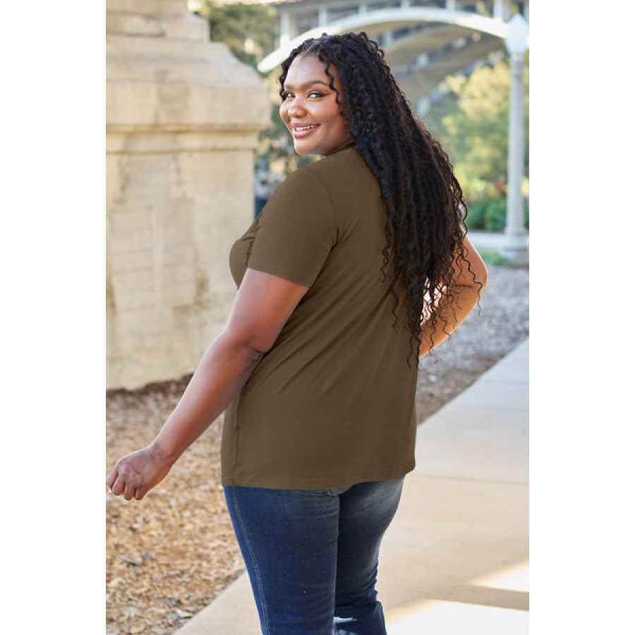 Basic Bae Full Size V-Neck Short Sleeve T-Shirt Clothing