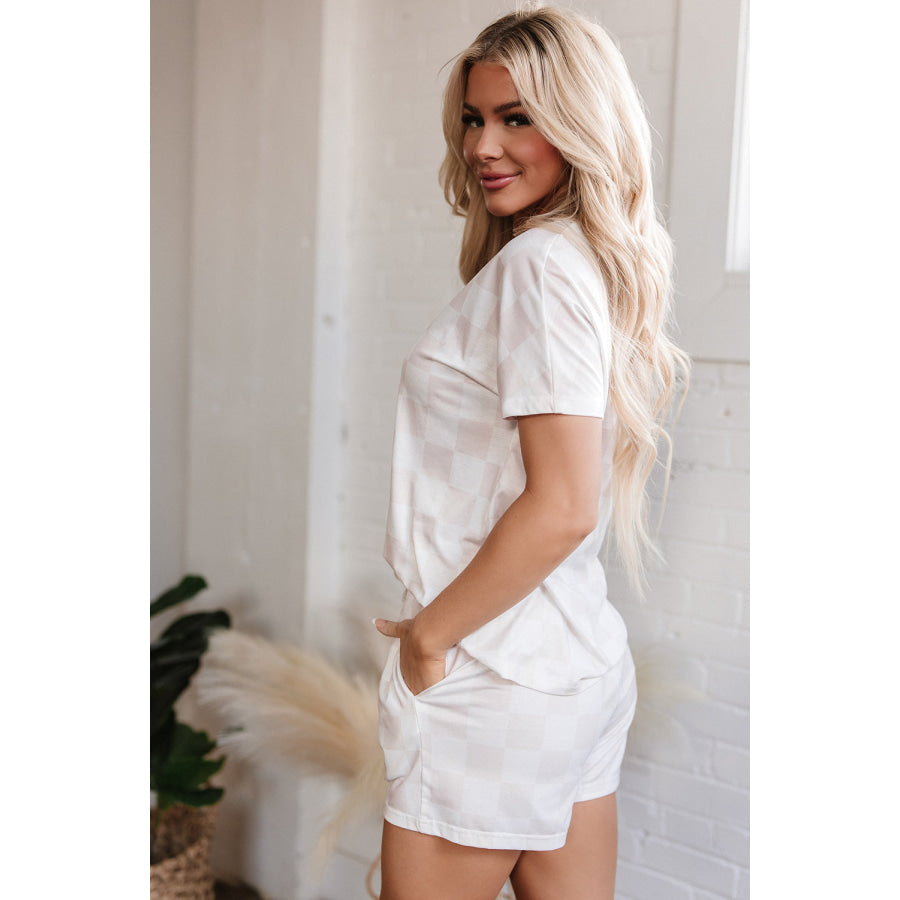 Beige Checkered V Neck Tee Drawstring Shorts Lounge Set Loungewear & Sleepwear/Loungewear