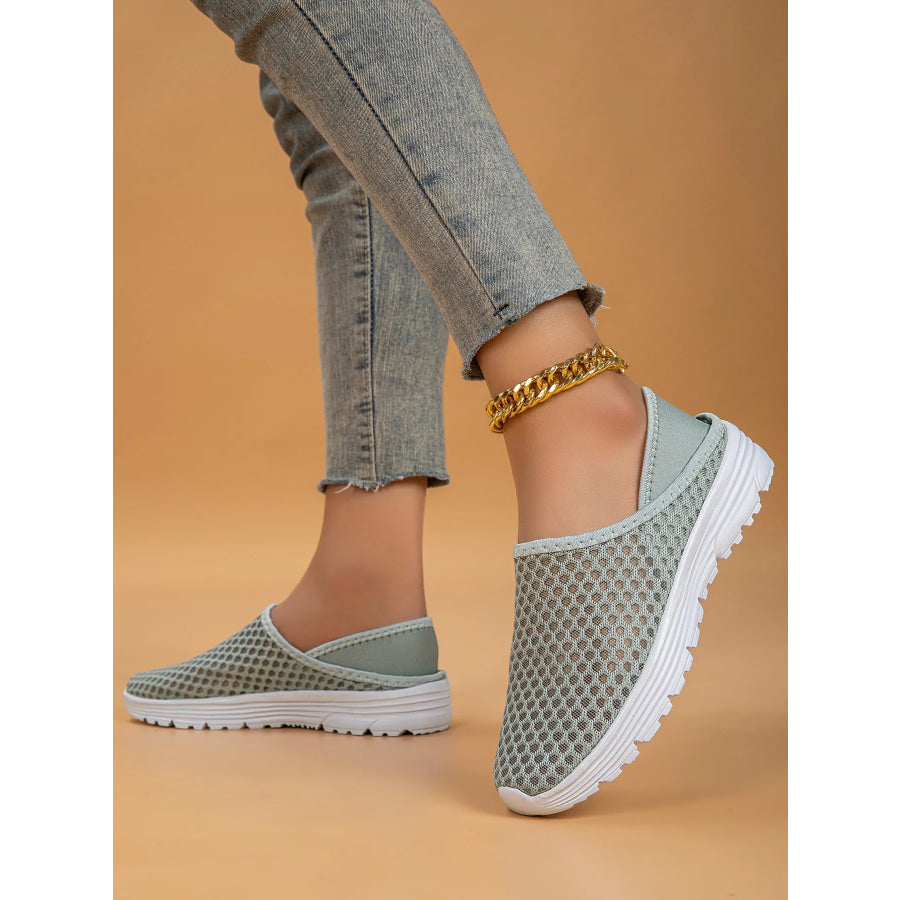 3253a30128e846ec9d1d1f39ad31654e-Max-Origin