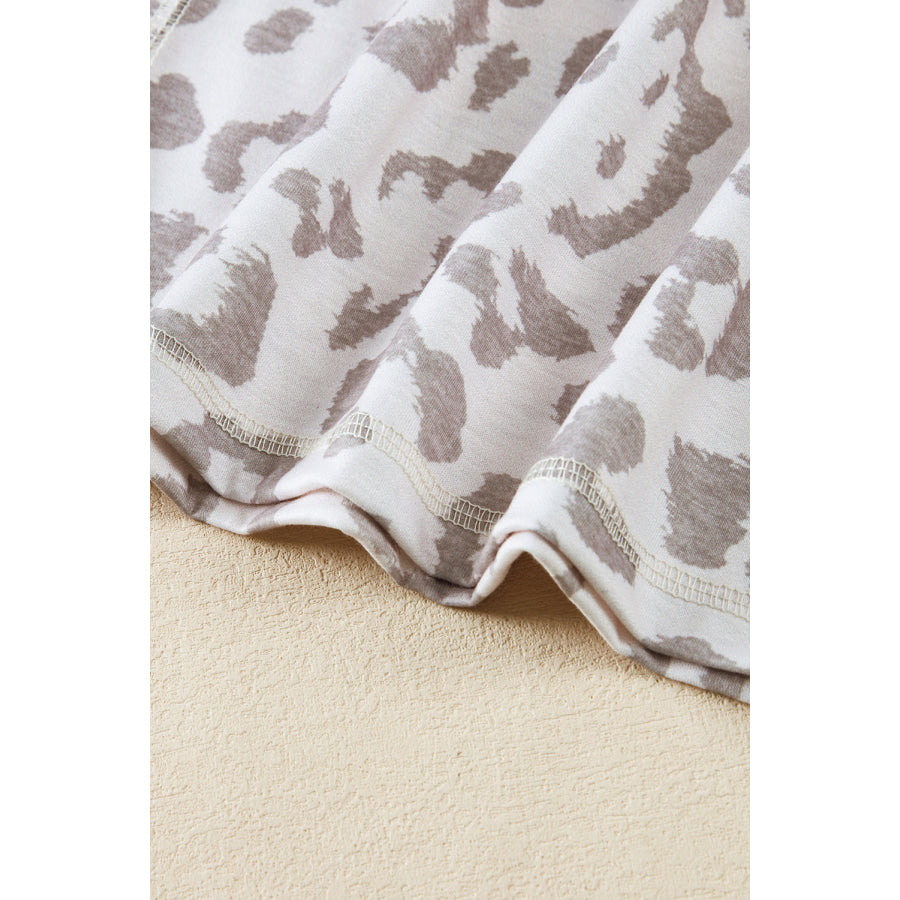 Brown Leopard Print V Neck Plus Size T Shirt Plus Size/Plus Size Tops/Plus Size Tops & Tees