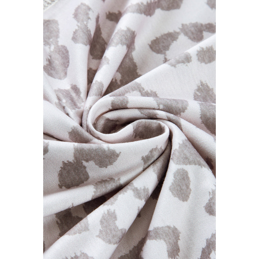 Brown Leopard Print V Neck Plus Size T Shirt Plus Size/Plus Size Tops/Plus Size Tops & Tees