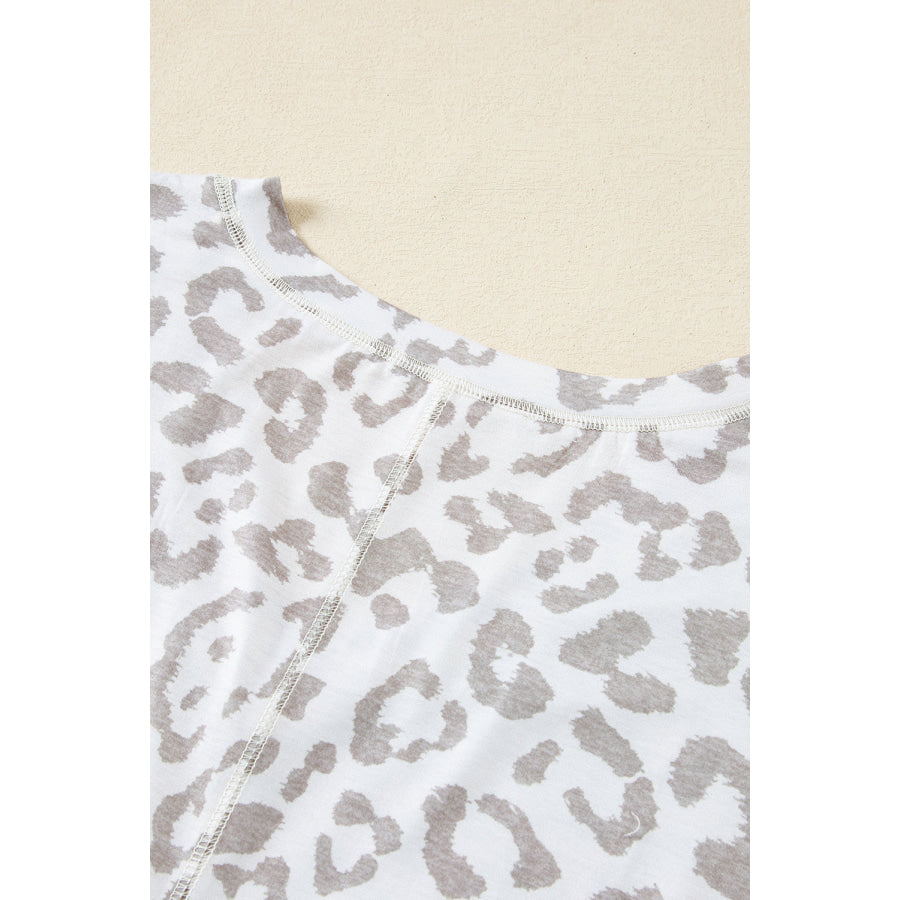 Brown Leopard Print V Neck Plus Size T Shirt Plus Size/Plus Size Tops/Plus Size Tops & Tees