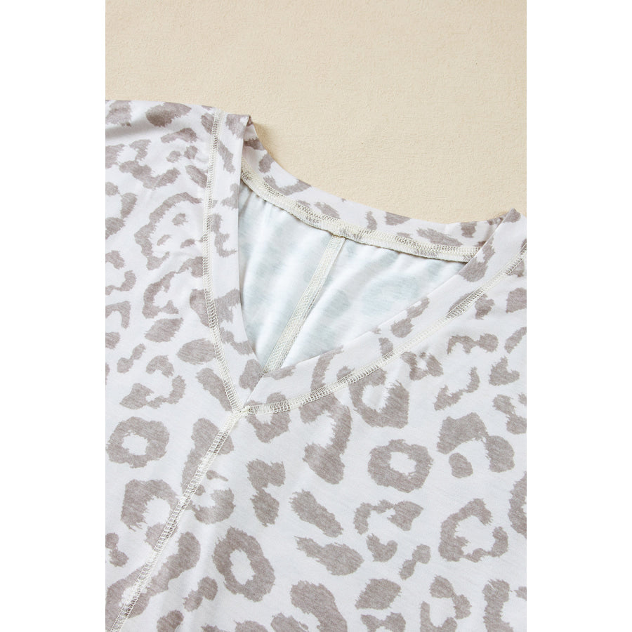 Brown Leopard Print V Neck Plus Size T Shirt Plus Size/Plus Size Tops/Plus Size Tops & Tees