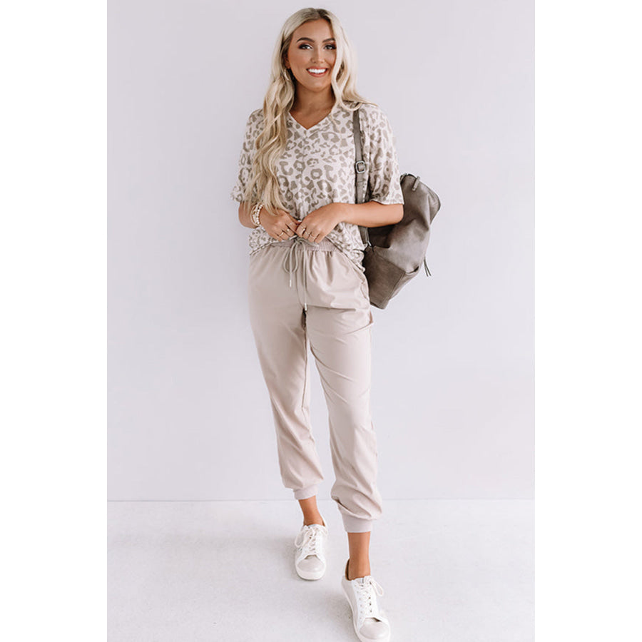 Brown Leopard Print V Neck Plus Size T Shirt Plus Size/Plus Size Tops/Plus Size Tops & Tees