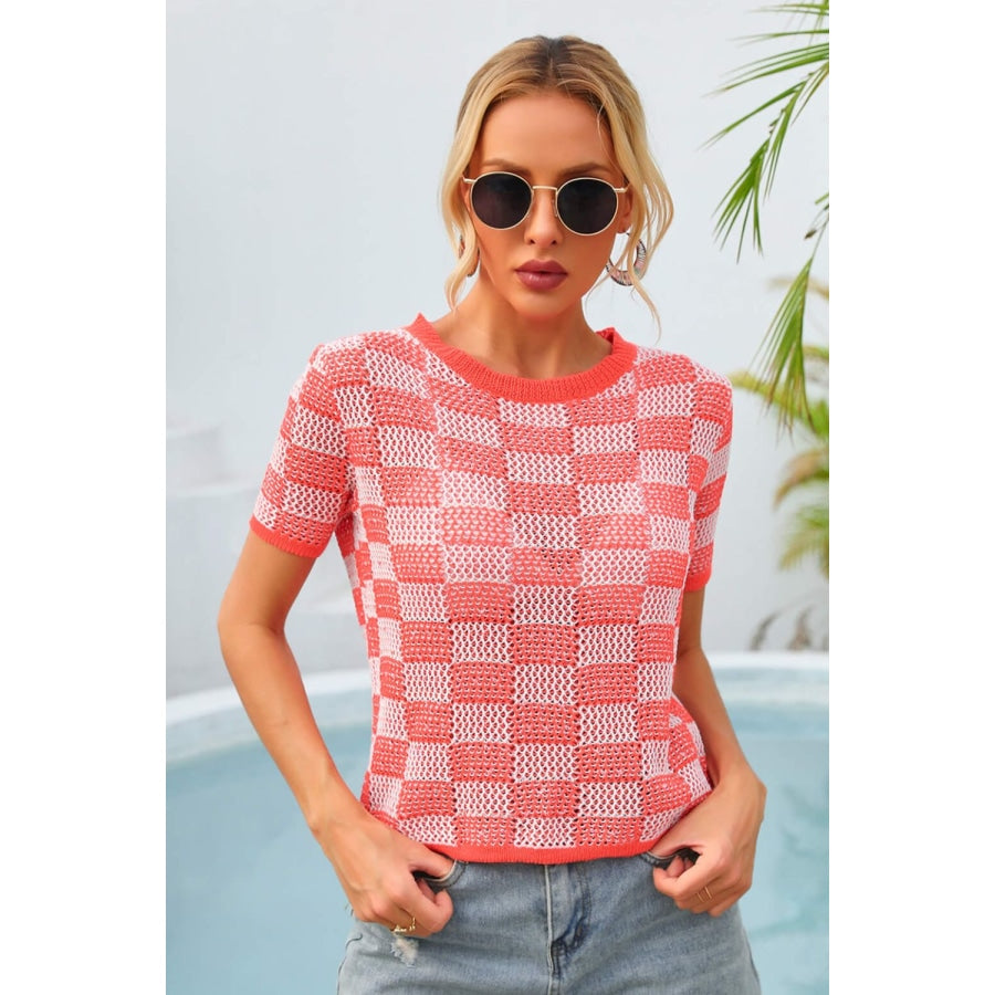 Checkered Short Sleeve Knit Top