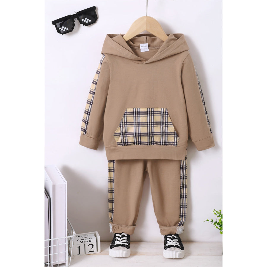 c0438b4a-dc26-4454-89d7-489c914dfeb6-Max