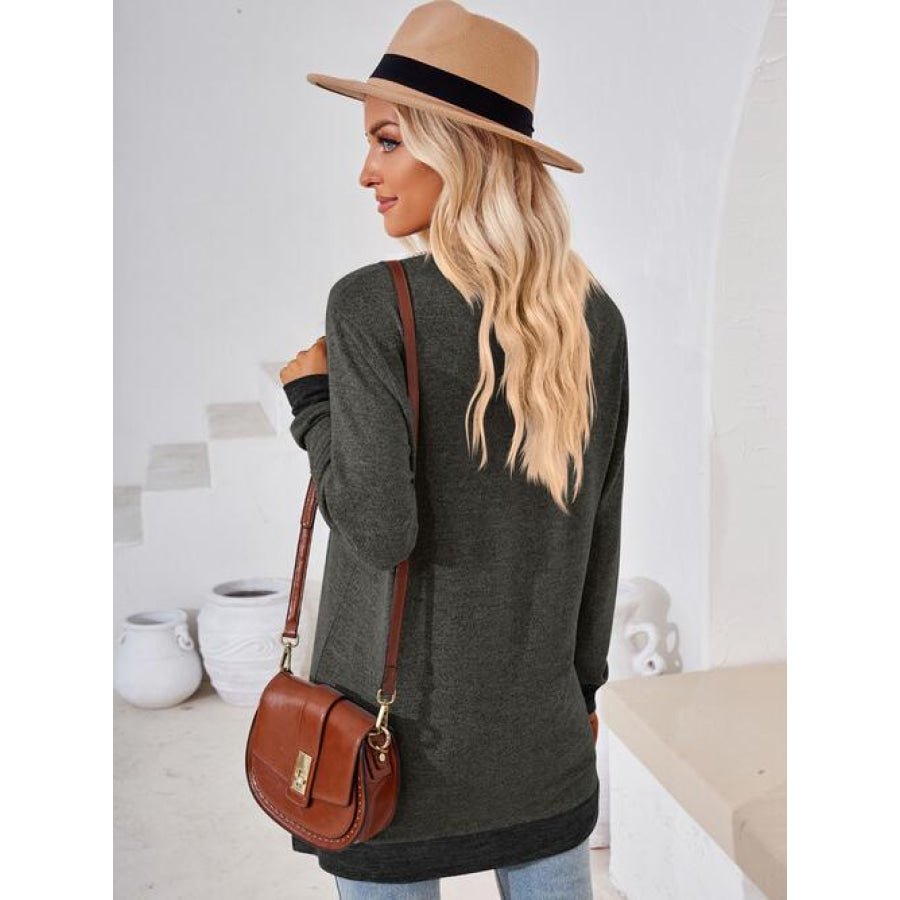 Crochet Contrast V-Neck Long Sleeve Slit T-Shirt