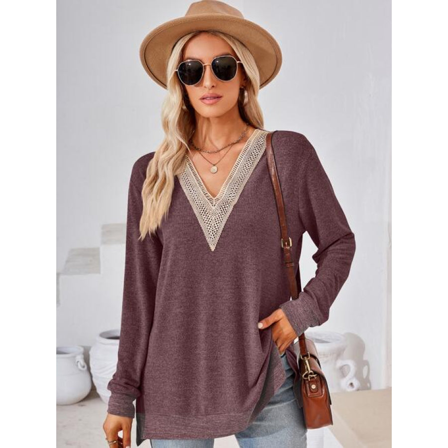 Crochet Contrast V-Neck Long Sleeve Slit T-Shirt