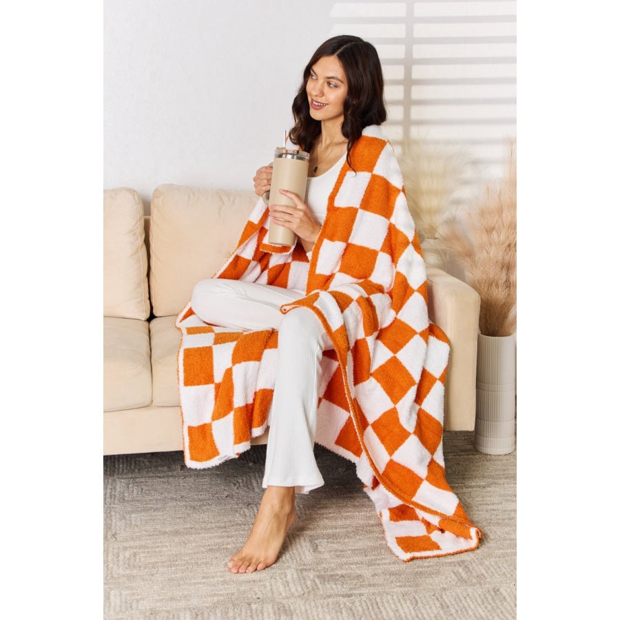Cuddley Checkered Decorative Throw Blanket Apparel and Accessories