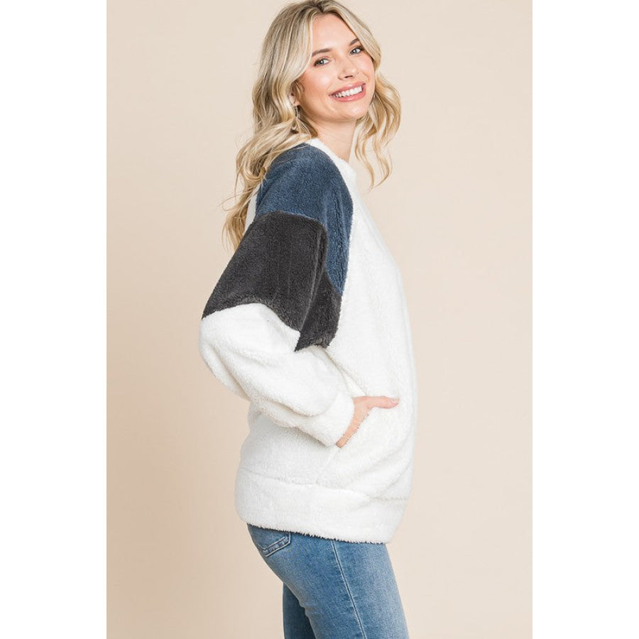 Culture Code Color Block Faux Fur Raglan Sleeve Sweatshirt Apparel and Accessories
