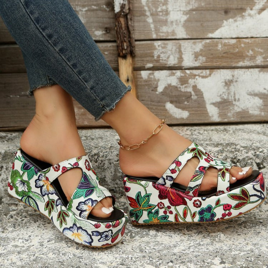 Cutout Floral Peep Toe Sandals Apparel and Accessories