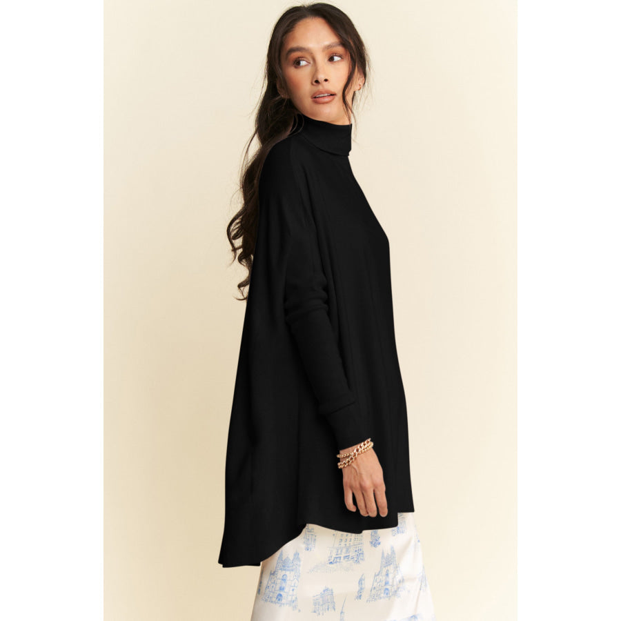 Davi & Dani High-Low Turtleneck Long Sleeve Knit Top Apparel and Accessories