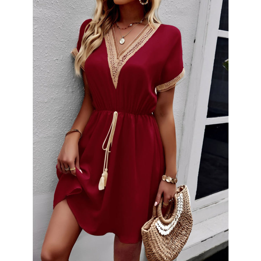 Devine Contrast Trim V-Neck Short Sleeve Mini Dress Apparel and Accessories