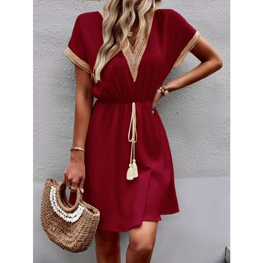 Devine Contrast Trim V-Neck Short Sleeve Mini Dress Apparel and Accessories