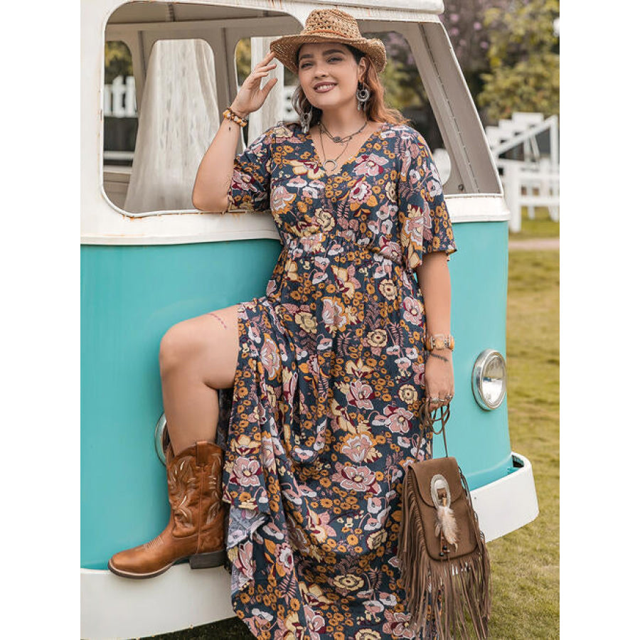 Floral V - Neck Short Sleeve Slit Dress Multicolor / 0XL Clothing