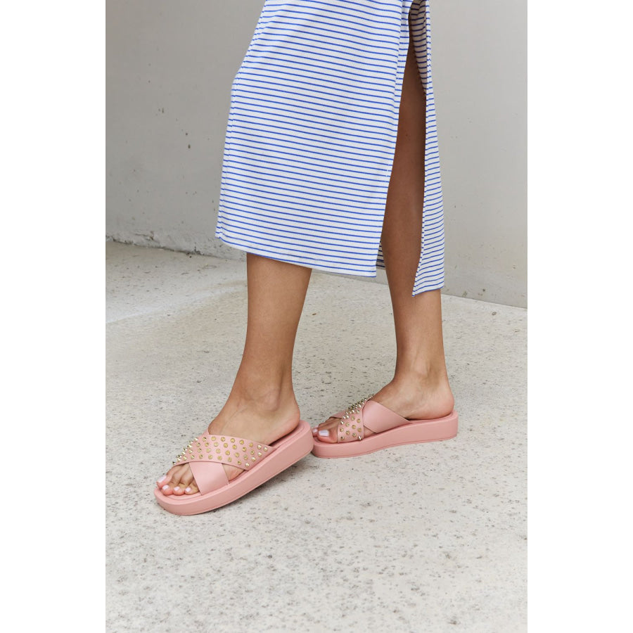 Forever Link Studded Cross Strap Sandals in Blush