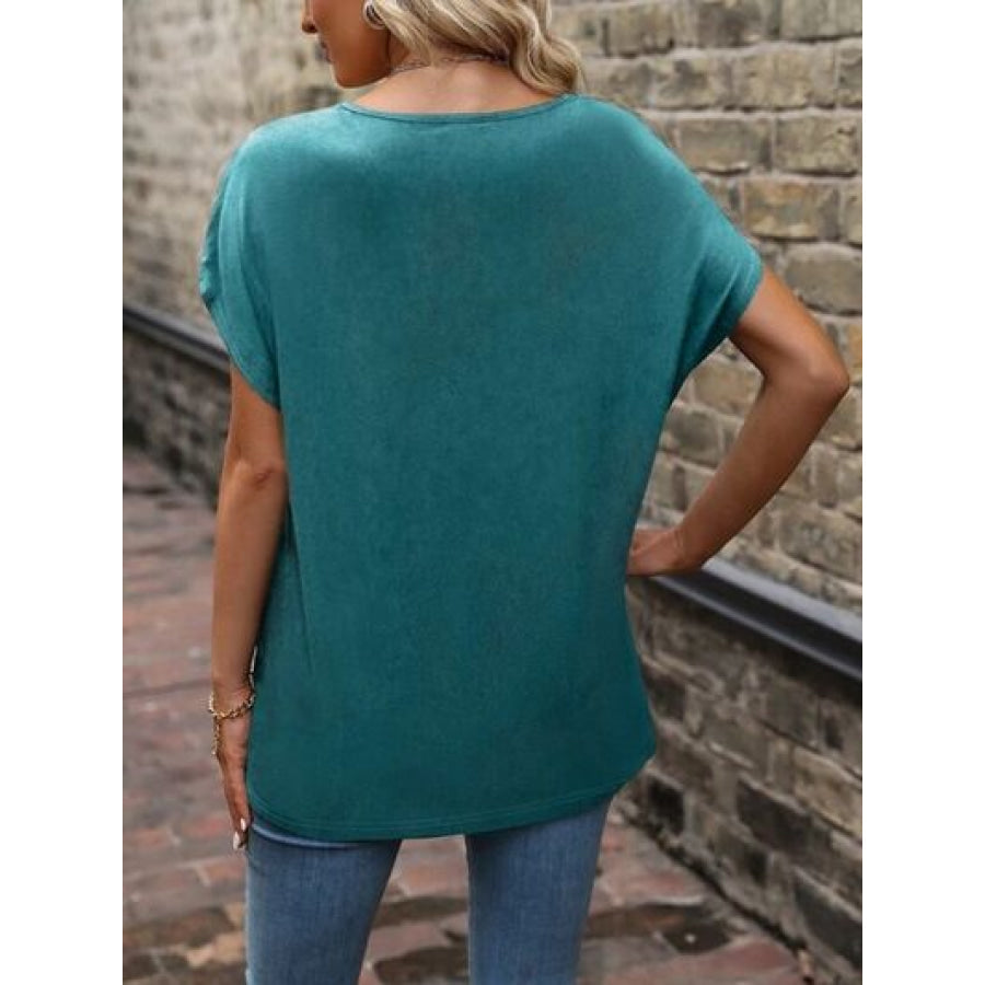 Heathered V-Neck Short Sleeve T-Shirt Clothing