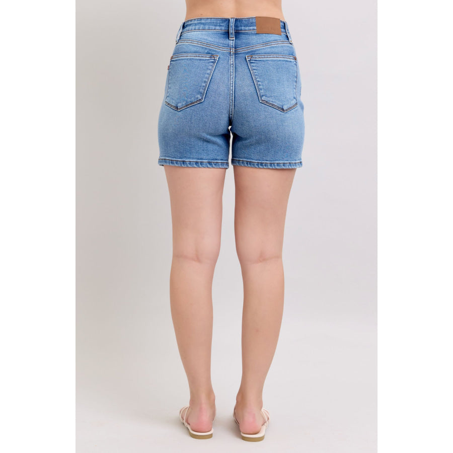 63a5e2ef-d0d0-4680-b222-27f5b1cac52e-Max