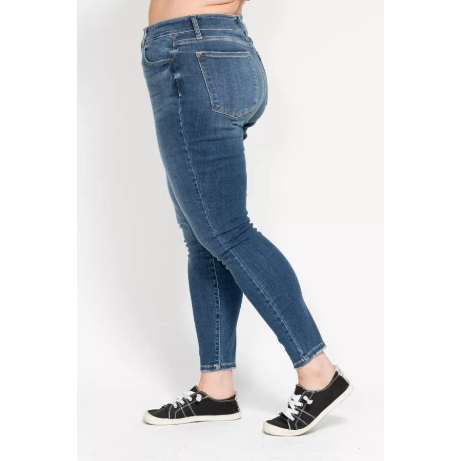 9ed706ae-8f7b-480c-abed-ee49e82326a2-Max-Origin