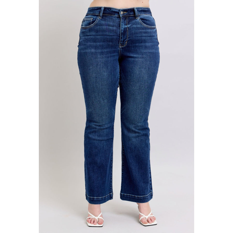 d183a91a-80e1-4fef-8b24-8590c3bce6ad-Max