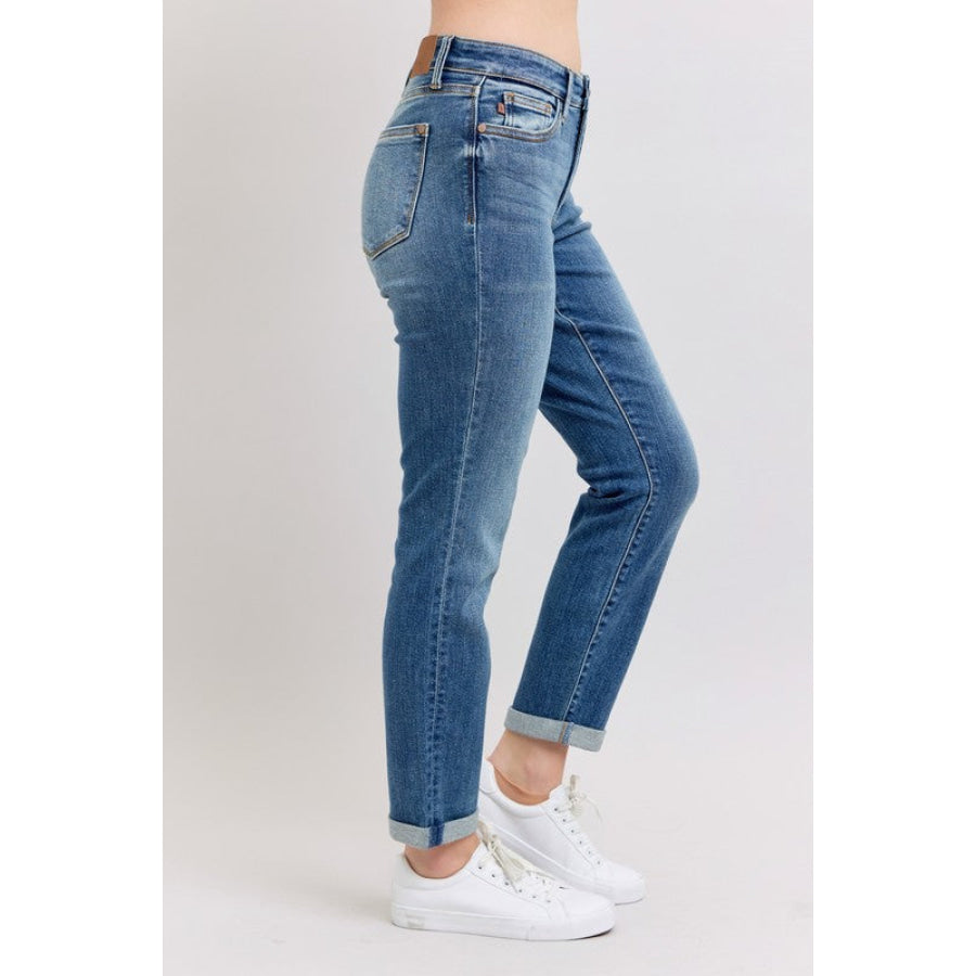 d7cb21df-1f31-4632-ade1-02b2b696eac3-Max