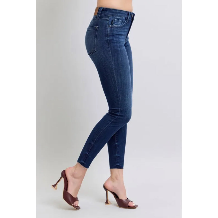 c8b7a8f22fa242dbae5e9c50051fb497-Max-Origin