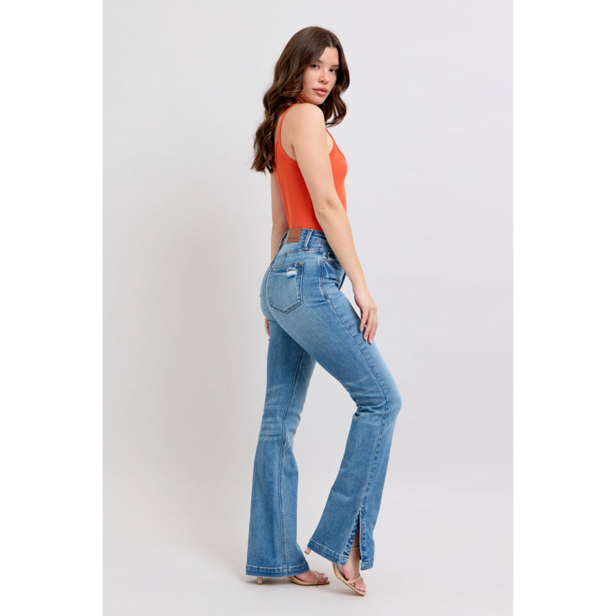 e949c896-4d6f-475d-ac73-0a822b594e0d-Max