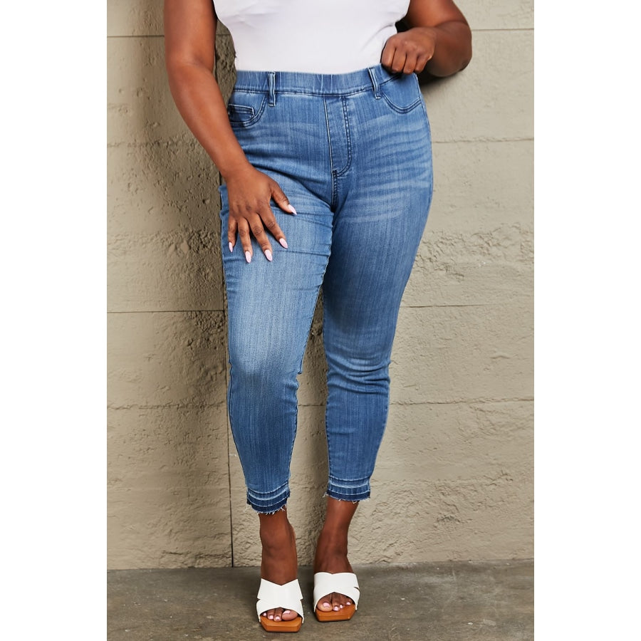 Judy Blue Janavie Full Size High Waisted Pull On Skinny Jeans Medium / 0(24)