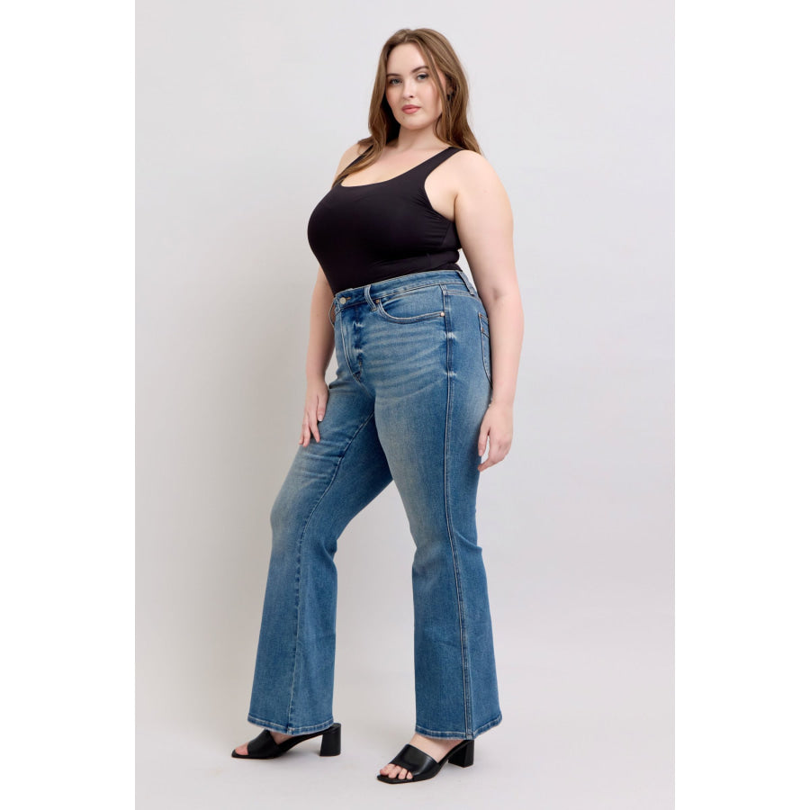 b6c6193d-b2d4-4d8c-846b-3f1fecfa527b-Max