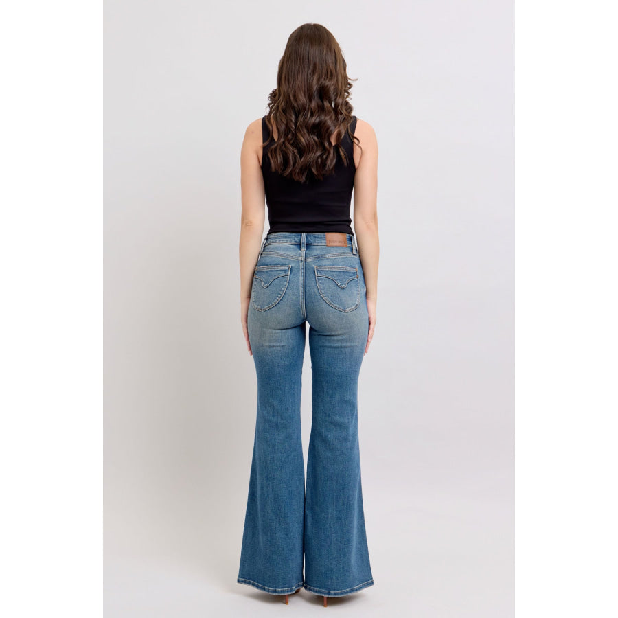 ba9319f9-36e9-48bb-a88b-4db93418a169-Max