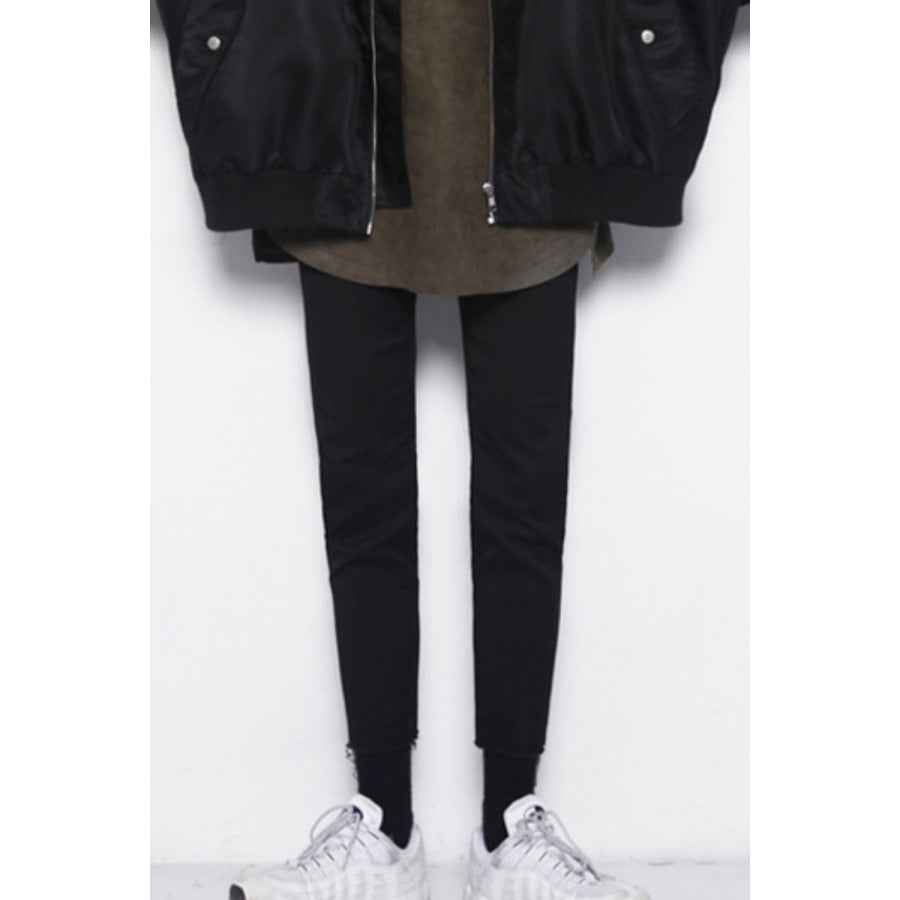 ce30b0e5-d32d-49db-a04b-7bf1f1c5ee9b-Max