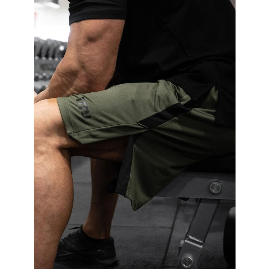 989af90a-f37c-4650-a5aa-48a6e5b107b3-Max