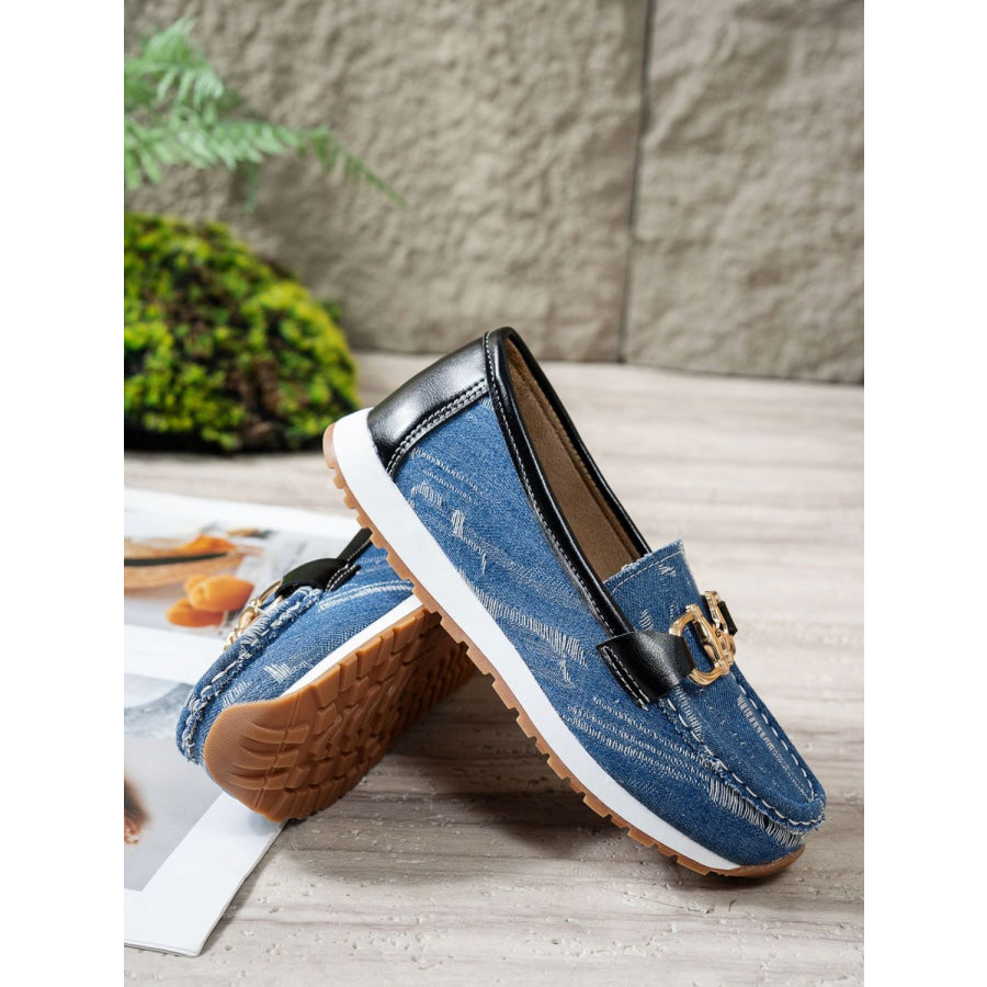 Metal Canvas Round Toe Slip-Ons Apparel and Accessories