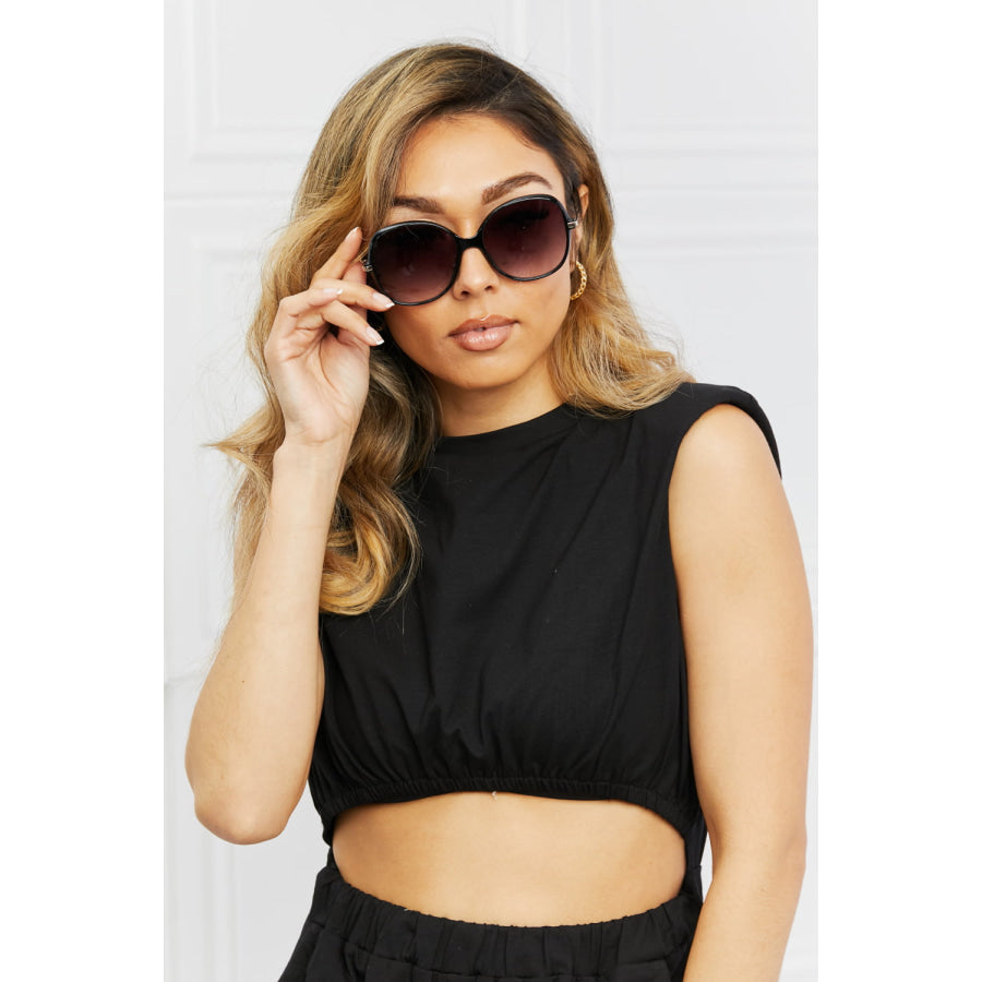 Metal-Plastic Hybrid Full Rim Sunglasses Black / One Size