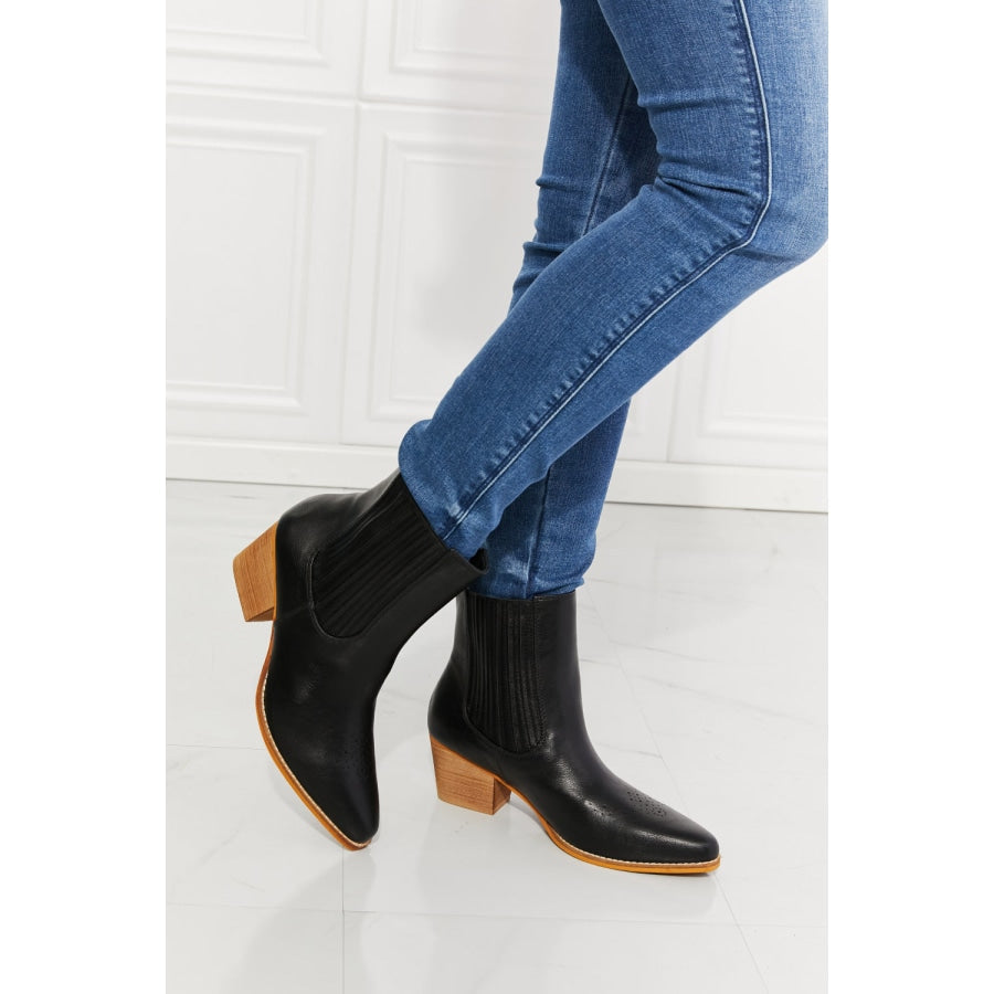 MMShoes Love the Journey Stacked Heel Chelsea Boot in Black Black / 6