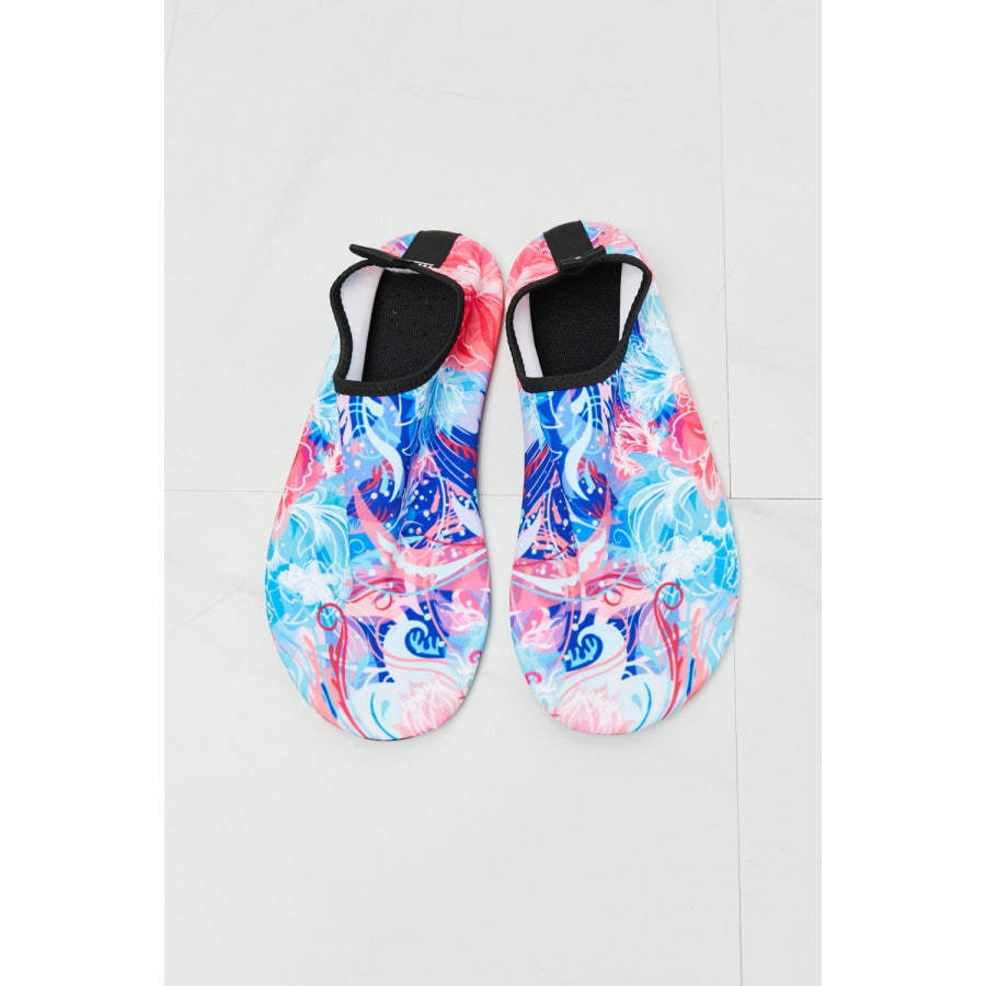 MMshoes On The Shore Water Shoes in Pink and Sky Blue