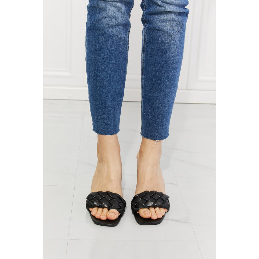 MMShoes Top of the World Braided Block Heel Sandals in Black Black / 6