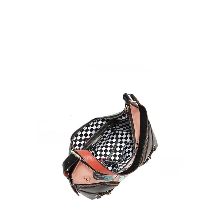 446b333d-e0d1-4240-8892-7775cad0a67d-Max