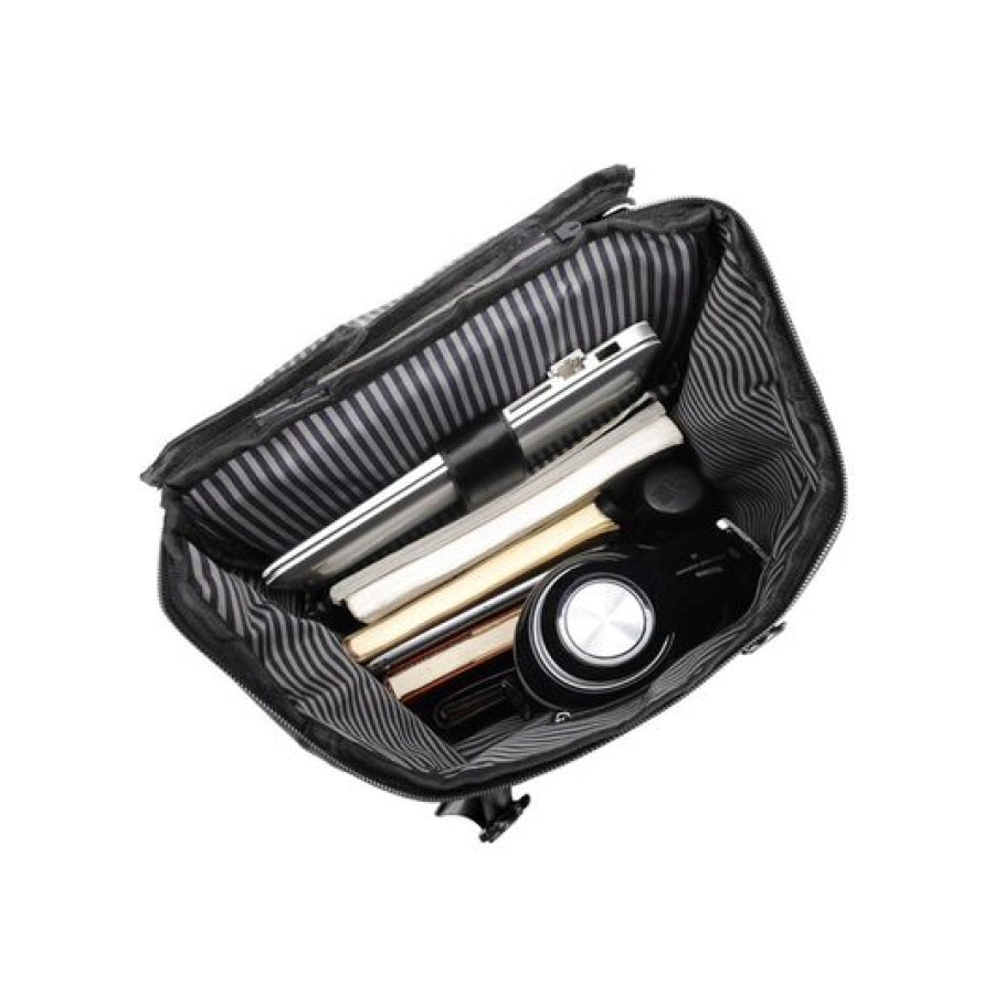 90f1f993-aa8f-4da9-8602-bda763ee188f-Min