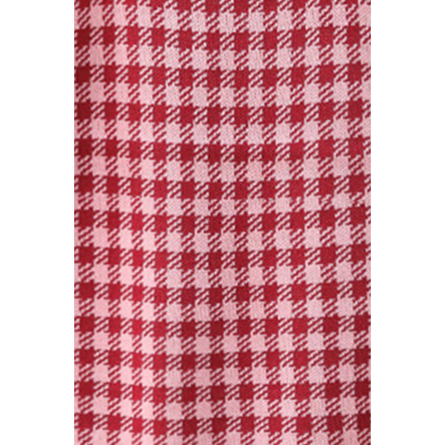 Plaid Round Neck Sleeveless Knit Top