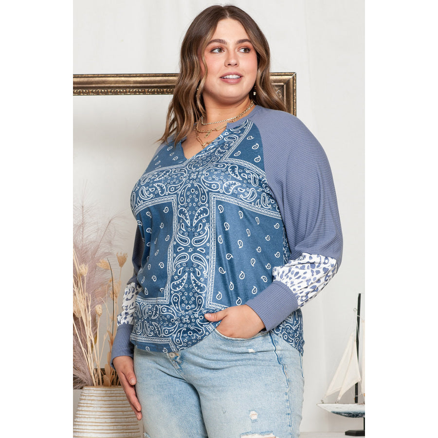 Plus Size V-Neck Printed Raglan Sleeve Blouse