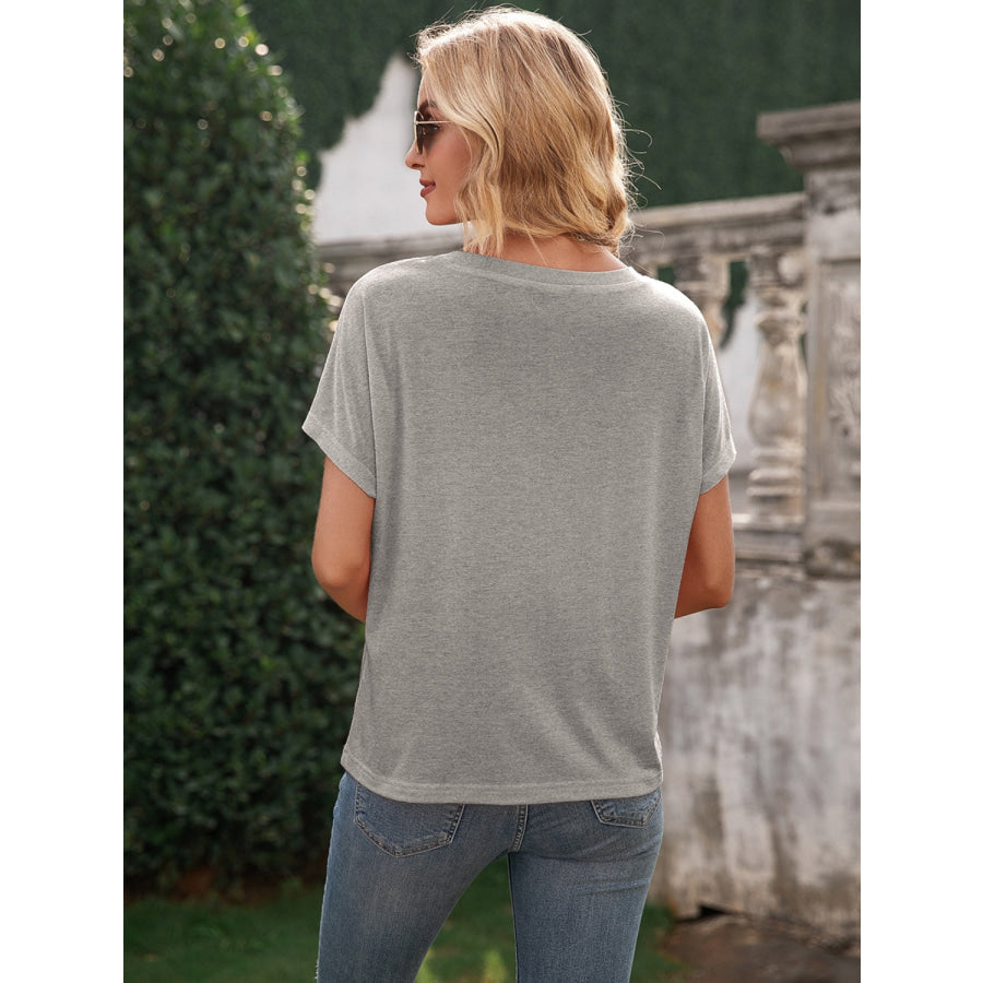 Pocketed Round Neck Short Sleeve T-Shirt Apparel and Accessories