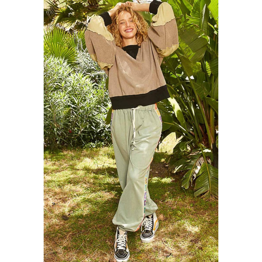 POL Waffle-Knit Detail Color Block Round Neck Sweatshirt Apparel and Accessories