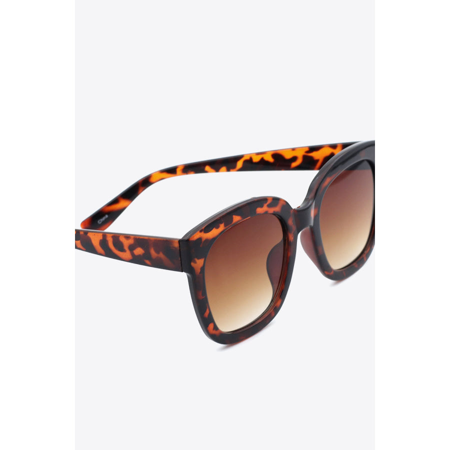 Polycarbonate Frame Square Sunglasses