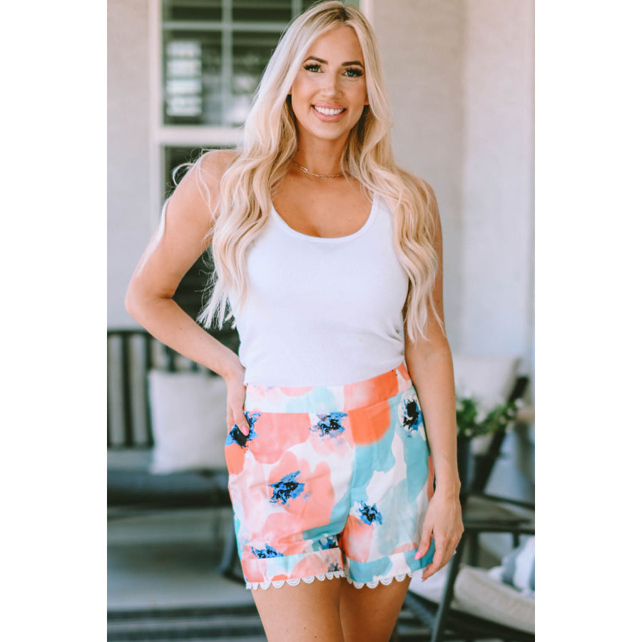 Printed Lace Trim Shorts with Pockets