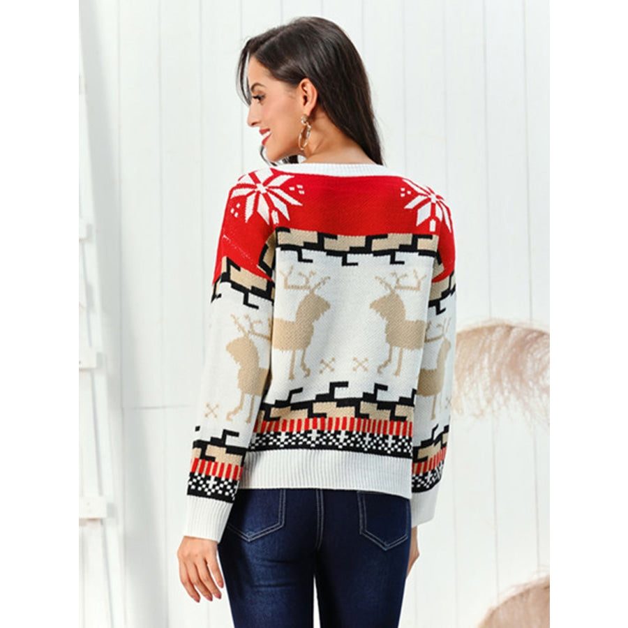 Reindeer Round Neck Sweater White / S