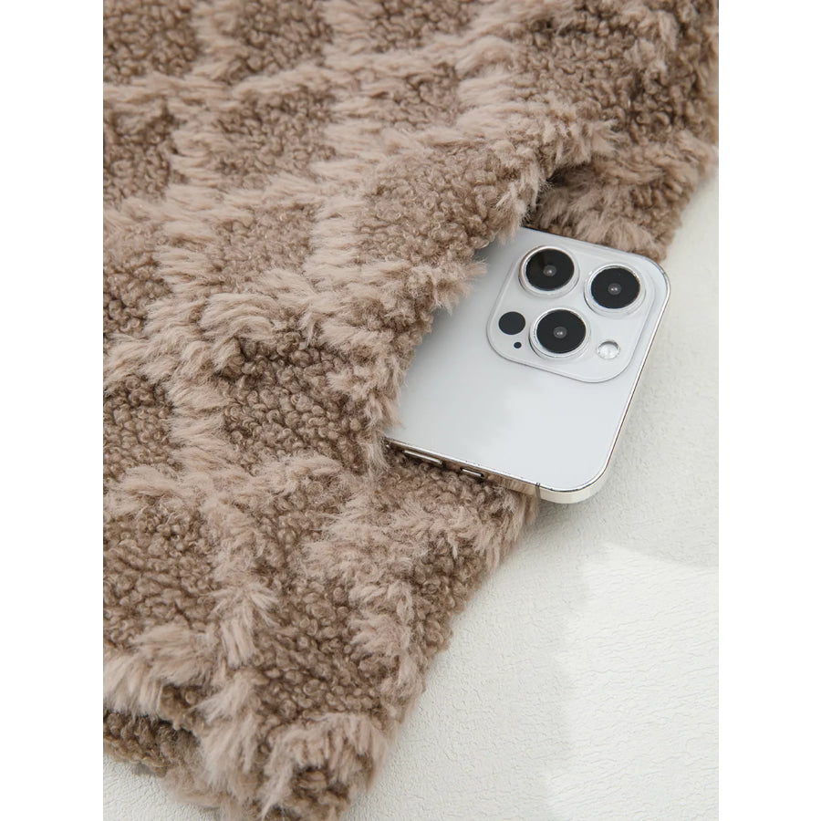 0dbdc46250f447a8b7186b81cc83ca2f-Max-Origin