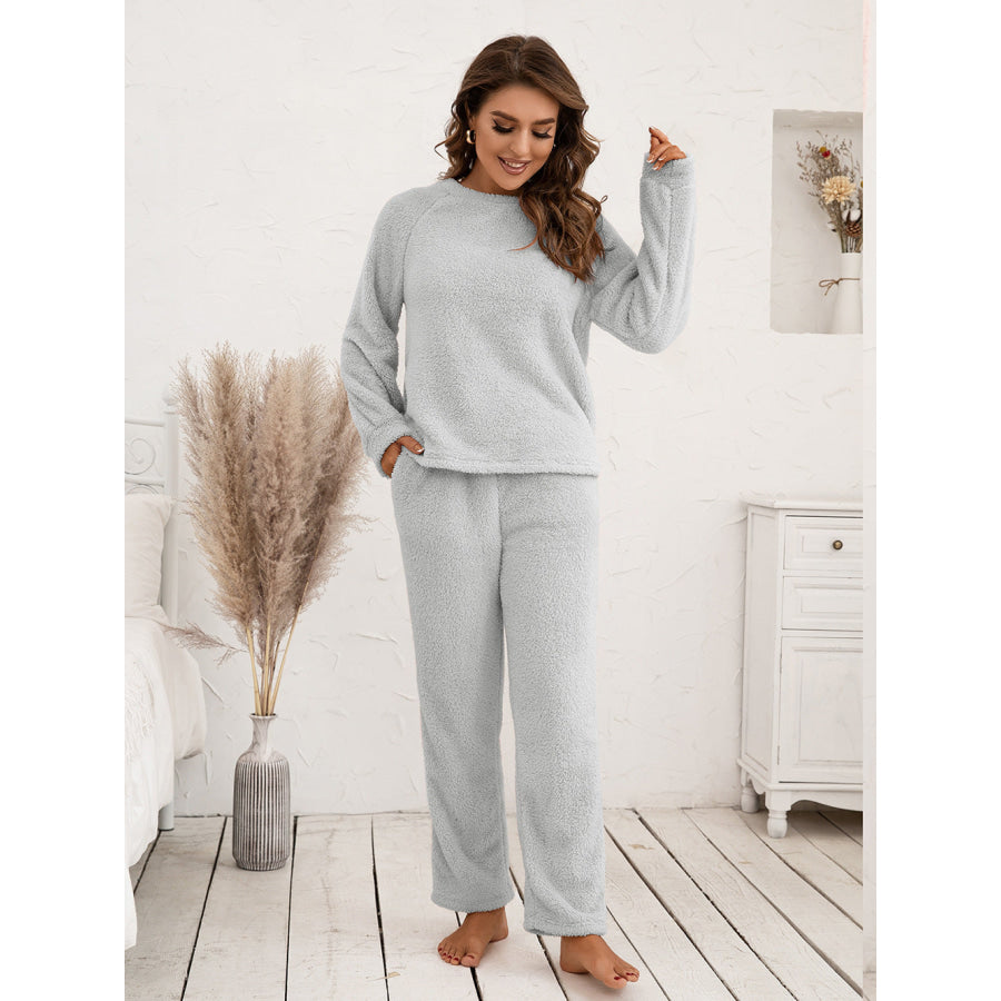 Teddy Long Sleeve Top and Pants Lounge Set Light Gray / S